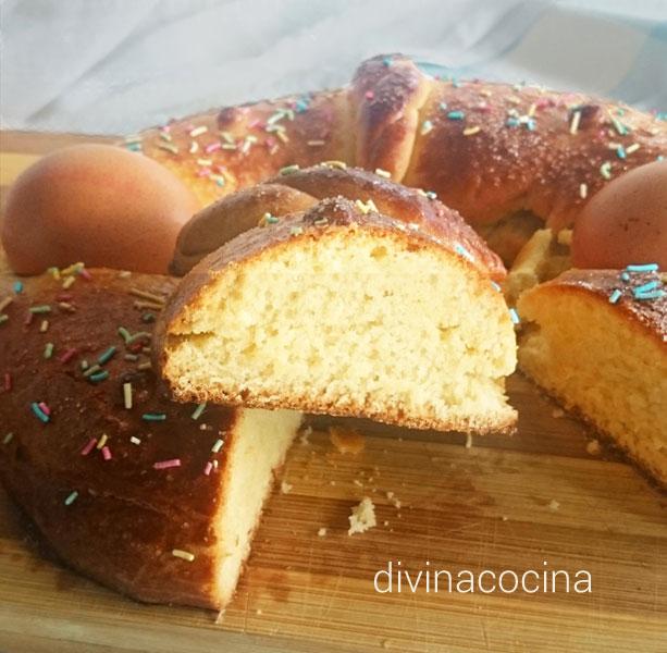 mona-de-pascua-cortada