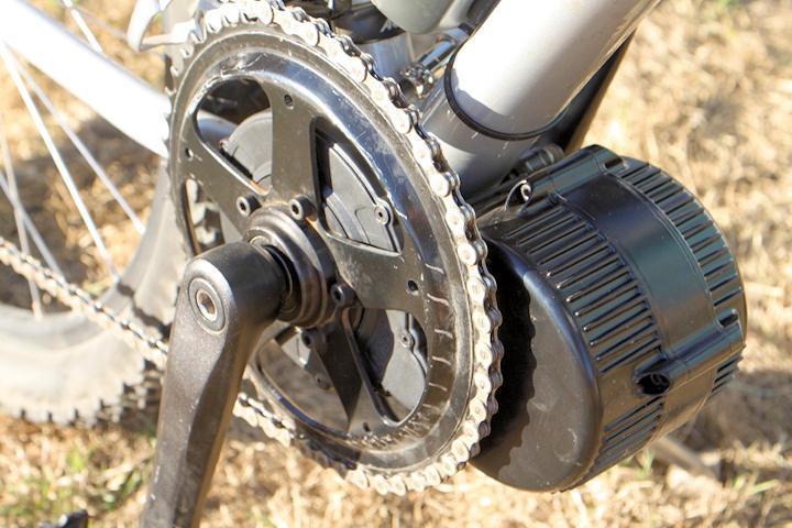 Kits con motor central ubicado en el eje central del pedalier