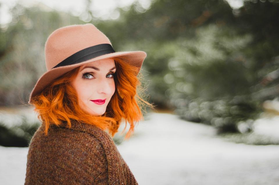 Una boda invernal por Blanco y Caramelo en All Lovely Party