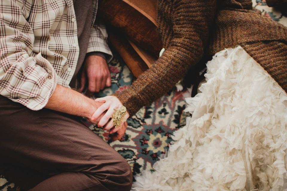 Una boda invernal por Blanco y Caramelo en All Lovely Party