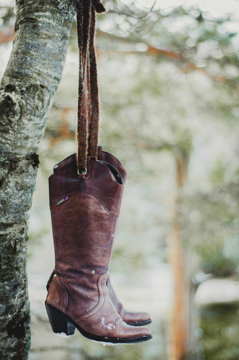 Una boda invernal por Blanco y Caramelo en All Lovely Party