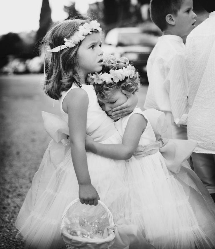 coronas de flores para pajes de boda