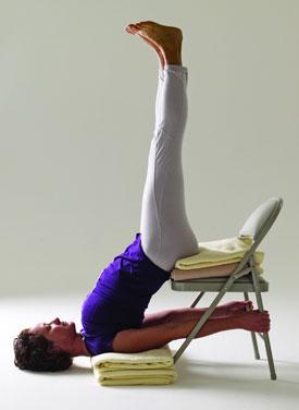 sarvangasana-con-silla