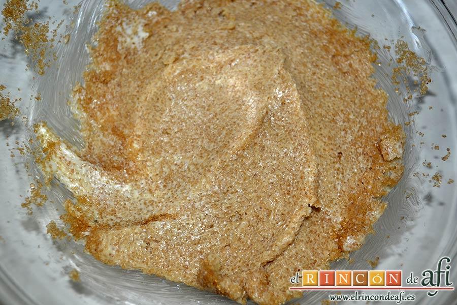 Brookies, mezclar el azúcar con la mantequilla a temperatura ambiente