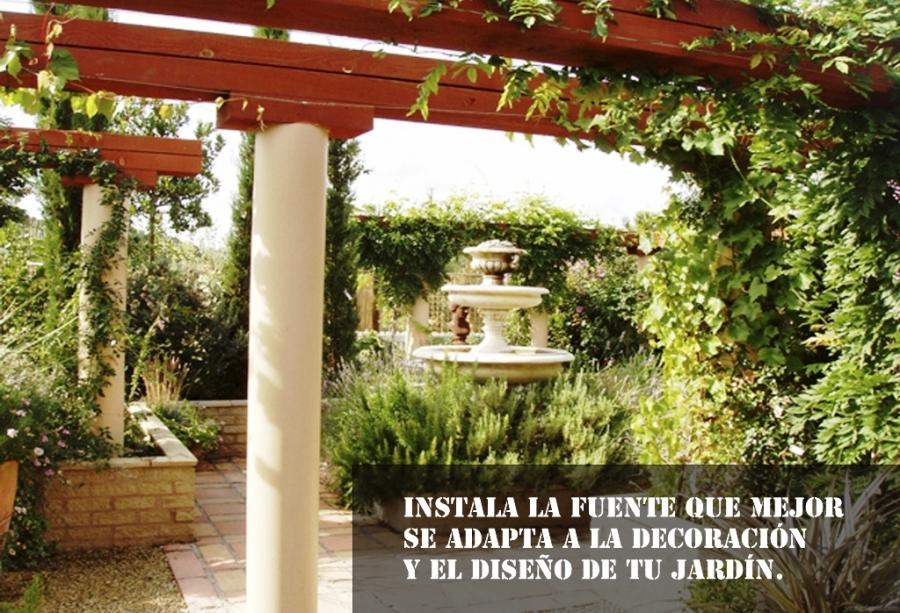 Instala la fuente que mejor de adapta a la decoración y el diseño del jardín.
