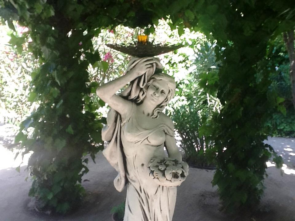 figura de jardin personalizada