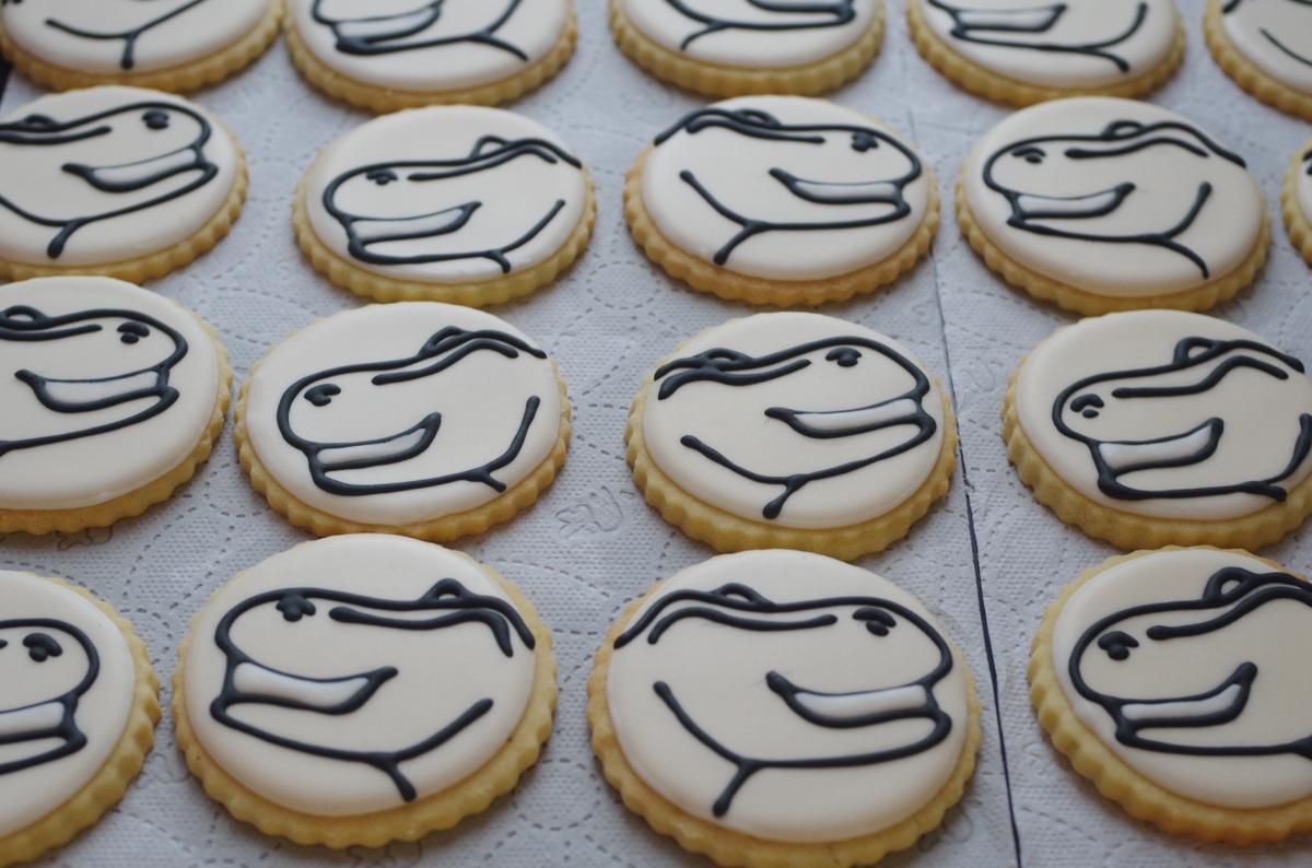 doctorcookies dinosaur cookies (9).JPG