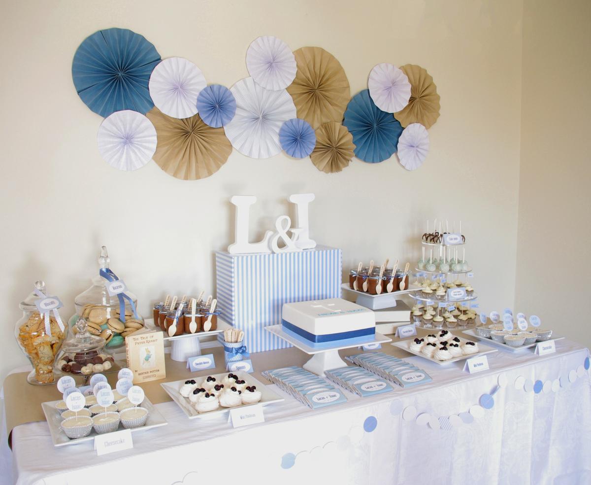 ideas para decorar mesas dulces con abanicos de papel