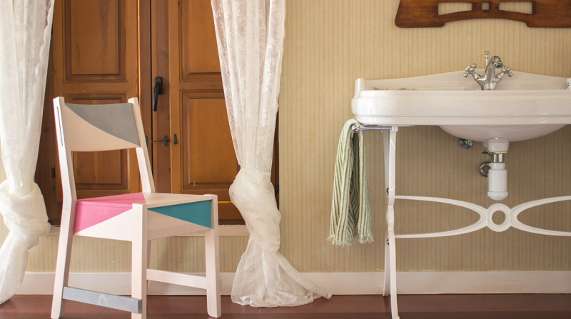 Pintar una silla de Ikea con chalk paint spray 8