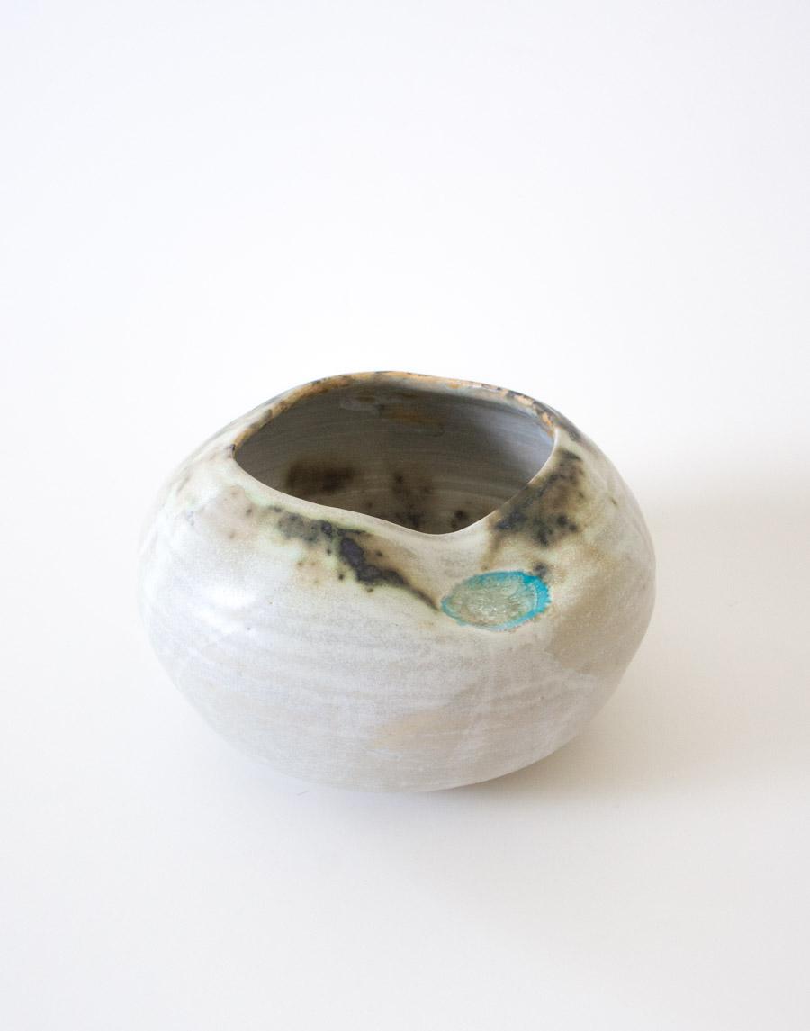 jarron ceramica en tienda de decoración wolfrik