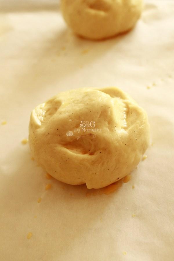 Pan quemado nueces y miel, Bollitos de miel y nueces, Miel de Nerpio, nueces de nerpio, bollitos suizos, bollos suizos, sweets and gifts, recetas de bollos, recetas de bollitos, nogales, río nerpio, Albacete