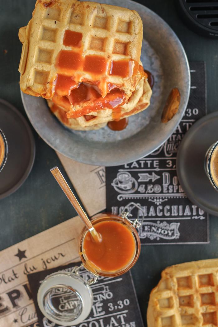 Pintando las nubes (gofres rellenos de toffee)