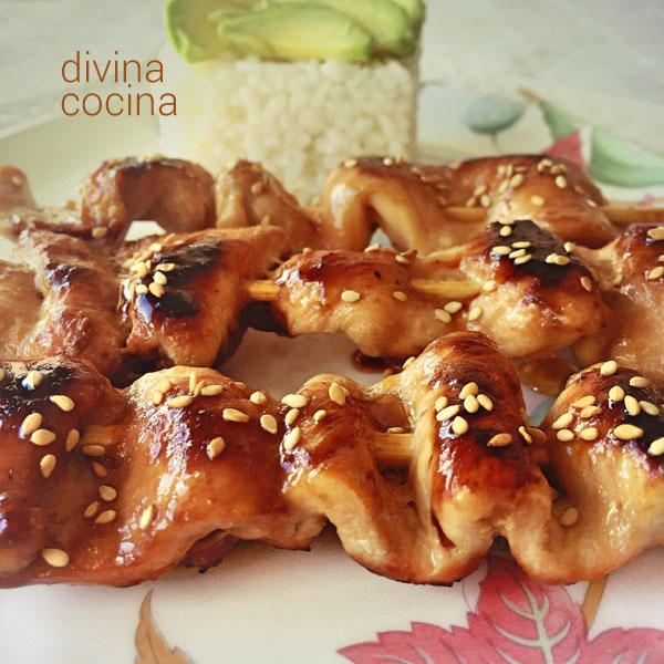 brochetas-pollo-a-la-miel-1