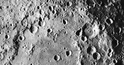 Cráteres la Luna y su violenta historia