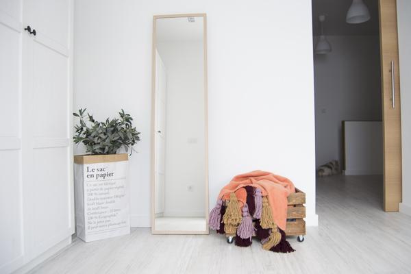 diy_cambio_look_manta_borlas_blog_ana_pla_interiorismo_decoracion_9