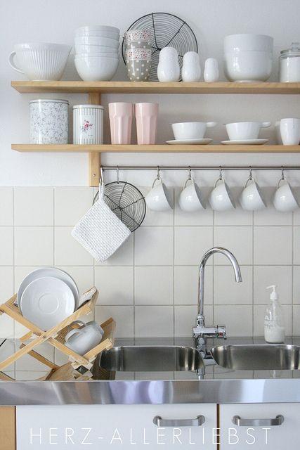 baldas y ganchos 5 orden en cocina www.decharcoencharco.com