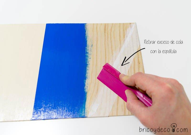 truco para pintar líneas perfectas con cinta de carrocero
