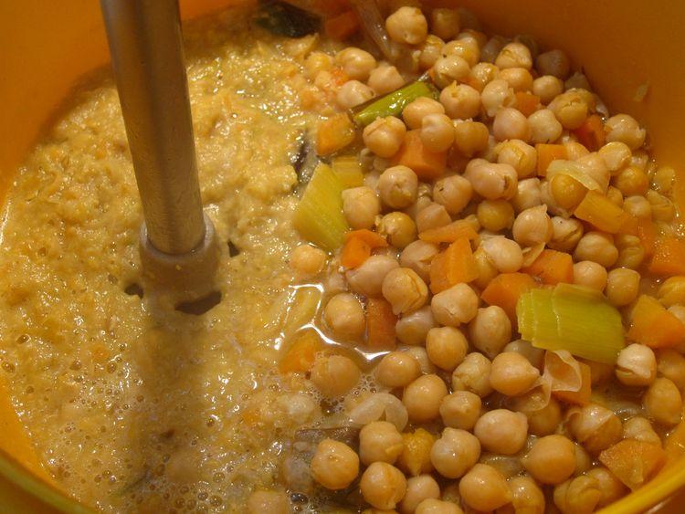 crema-de-garbanzos-y-zanahoria-07