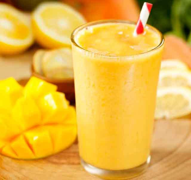 smoothie de mango con platano