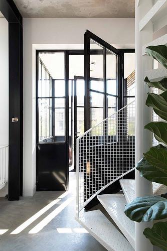 07-escalera-caracol-estilo-industrial