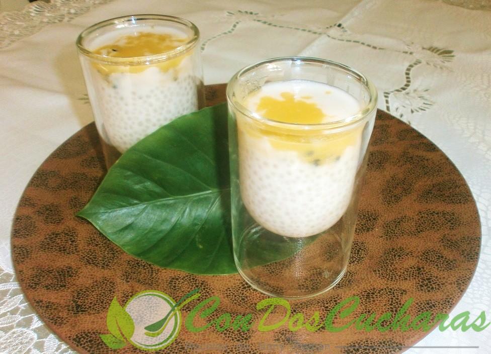 Vasitos de tapioca y maracuya