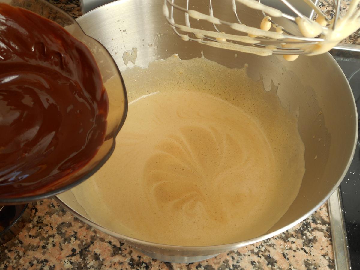 Biizcocho merengue chocolate