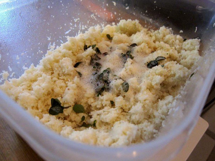 pizza-con-base-de-coliflor-04