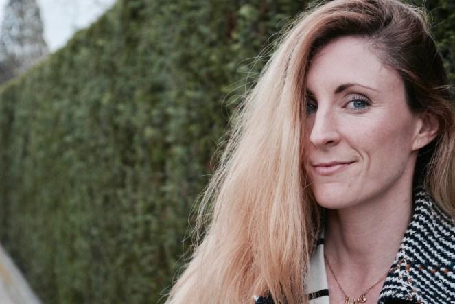 STRIPED DRESS PAULA CASIELLES 6 RED CLUTCH