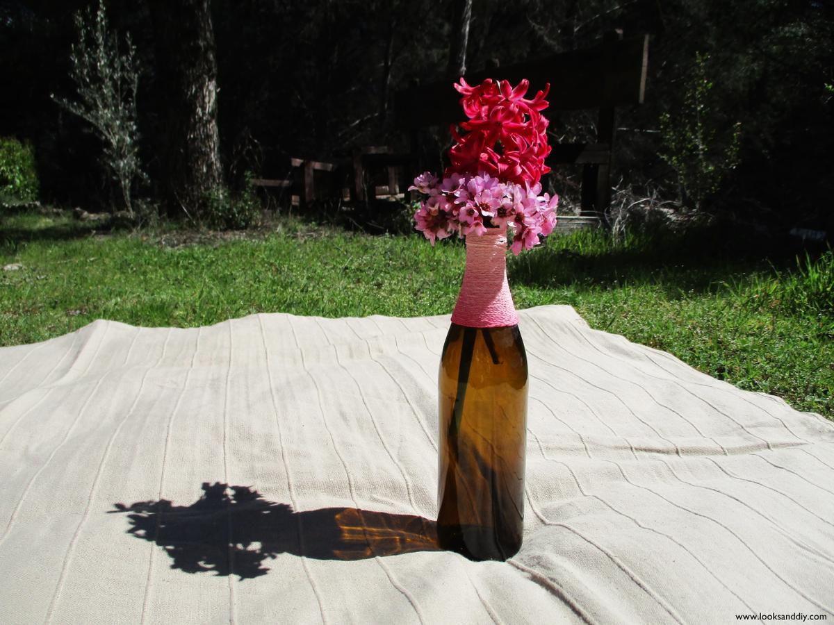 4 DIY Jarron con botella de vidrio