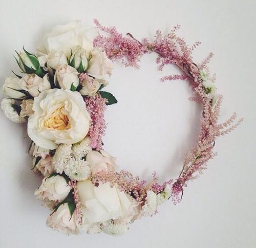 Corona de flores silvestres