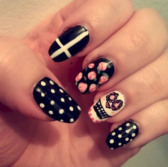 Maneras de hacerte la manicura de lunar