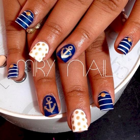 Maneras de hacerte la manicura de lunar