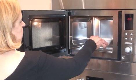 Pies de cerdo rebozados y gratinados27