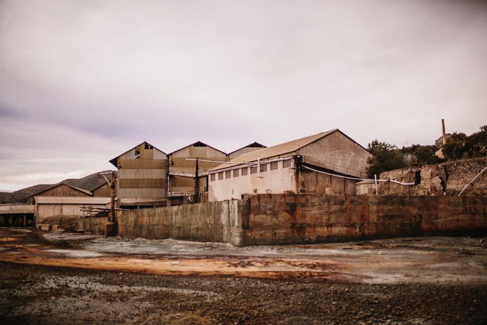 Decoración de boda industrial 