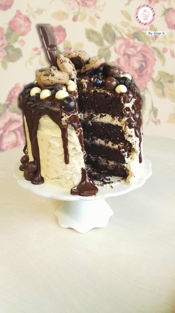 Drip Cake de Brownie con Crema de Cacahuete