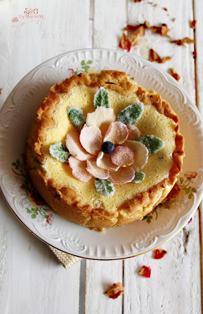 Tarta de queso, requesón, receta tarta queso, pétalos rosas cristalizadas, pastel de queso, recetas de Sweets and Gifts, arándanos, recetas vintage, Marietta, blogueras murcianas, Reto Cooking The Chef, Cooking the Chef, Recetas de Carmen Ruscalleda 