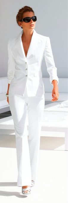 conjunto blanco de pantalones