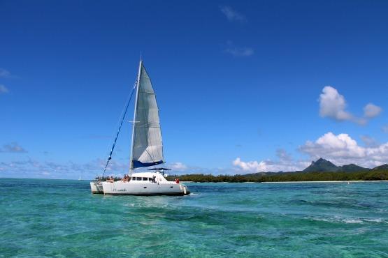 Trabaja en un yate o crucero