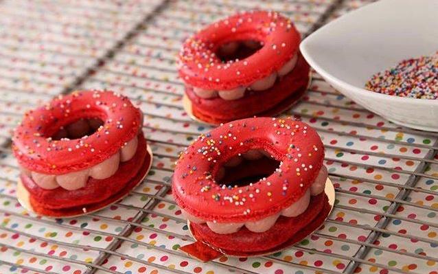 Macaron Donut