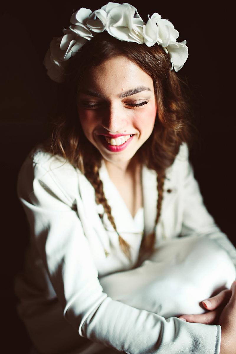 Una novia poco convencional en All Lovely Party