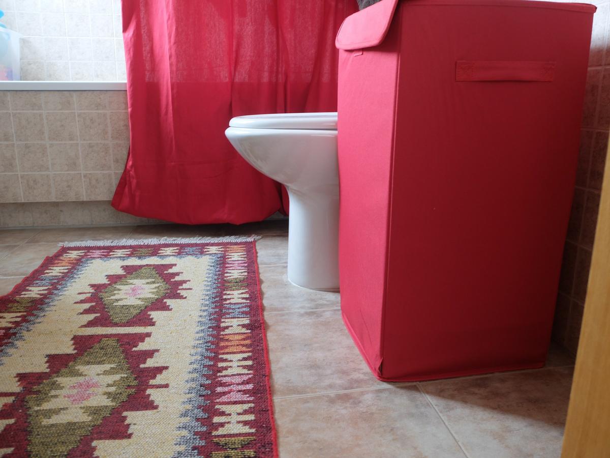 ALFOMBRA_BAÑO_CORTINA