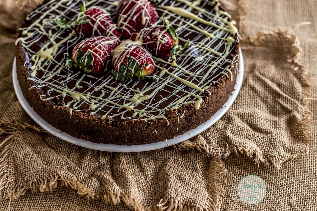 tarta de chocolate con fresas 2