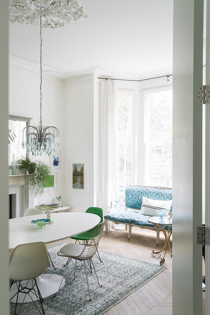04-eames-cahir