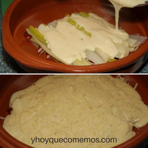 agregar-la-bechamel-a-la-capa-de-puerros