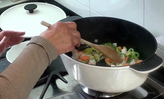 Merluza con Verduras en Cocotte19