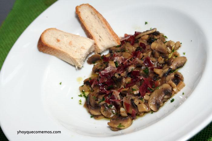 Champiñones-al-Ajillo