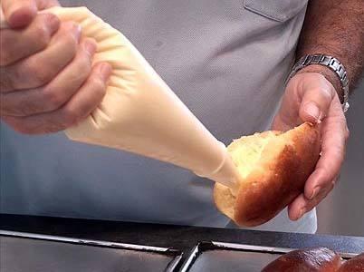 Brioches rellenos de Crema68