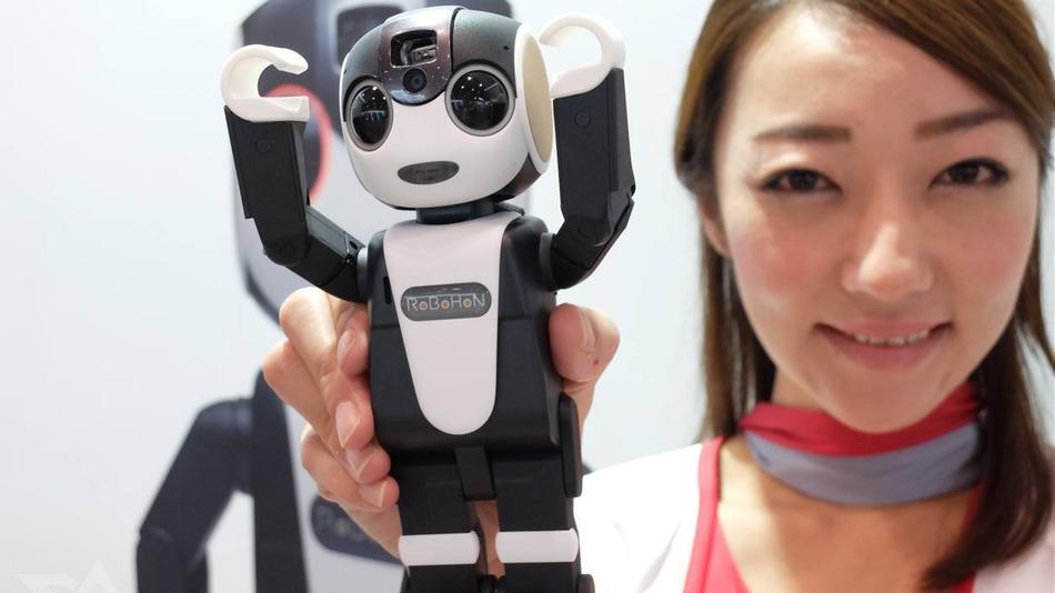 Robohon-smartphone-robot