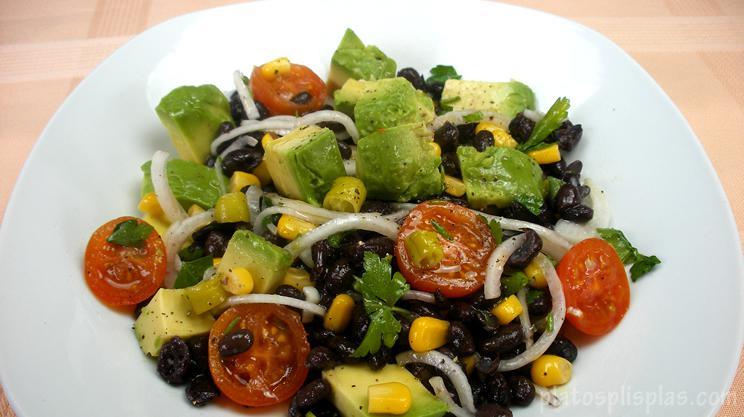 Ensalada de alubias negras1