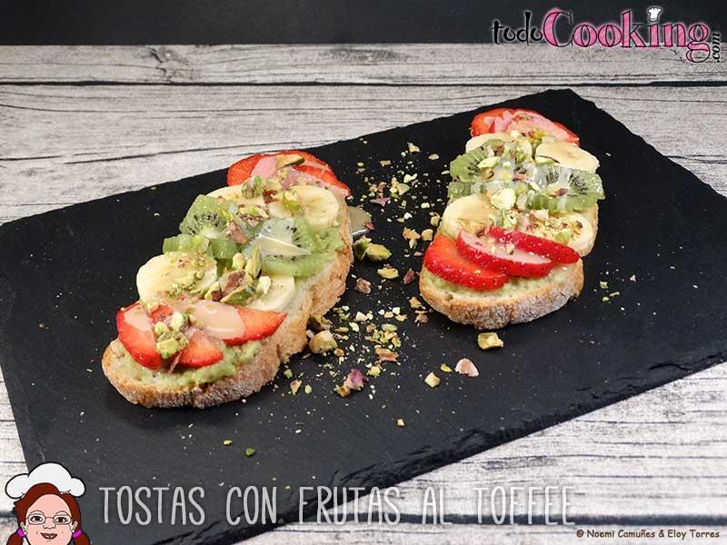 Tostas-frutas-al-toffee-03